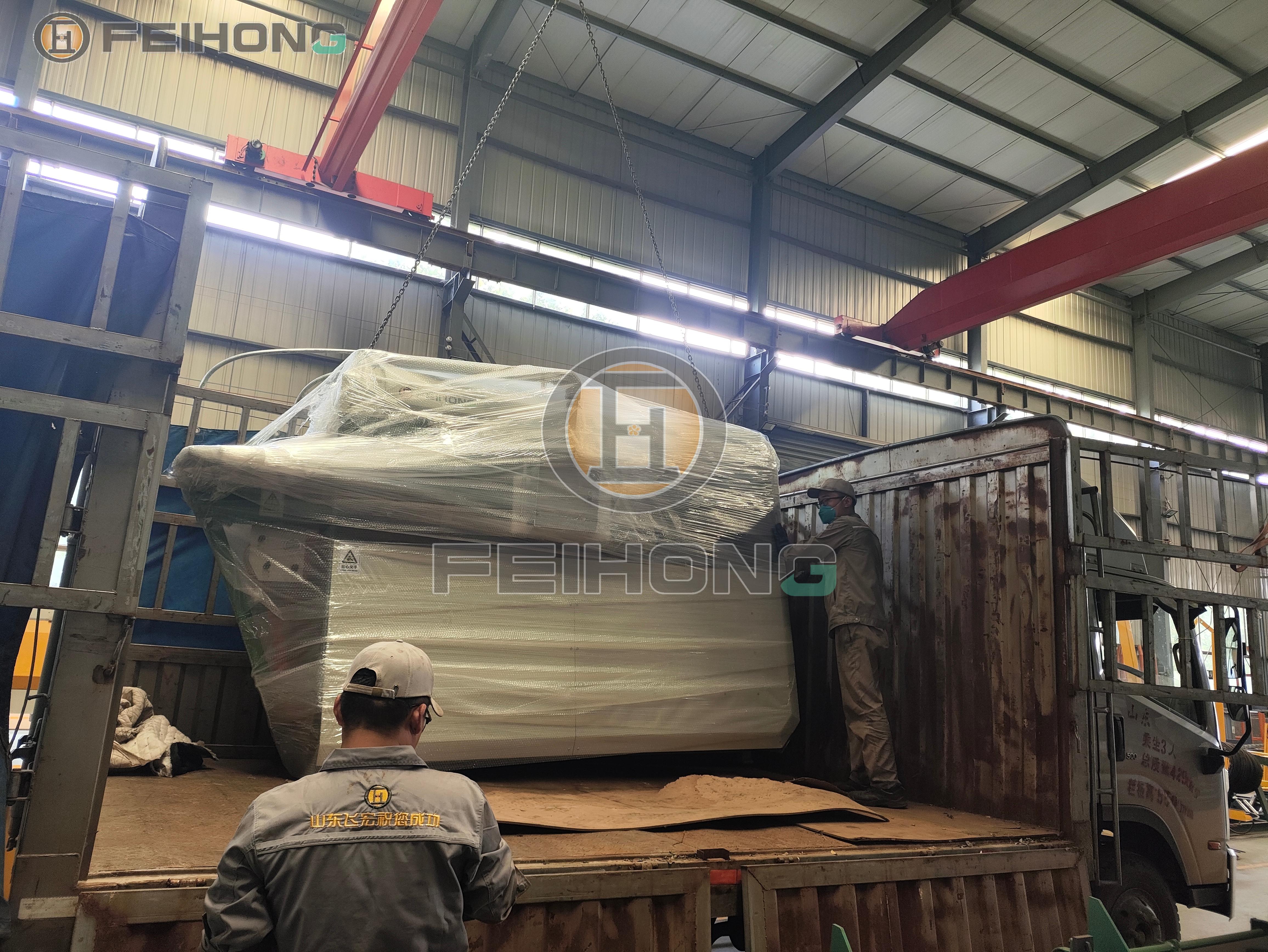 喜訊！熱烈慶祝飛宏1套數(shù)控鋼筋加工設(shè)備裝車完畢順利發(fā)出